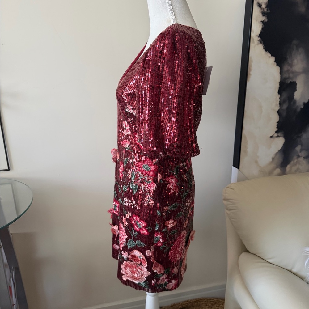 Marchesa Notte Burgundy Sequin Floral Embroidered Cocktail Mini Dress Size 4 NWT - Picture 15 of 16